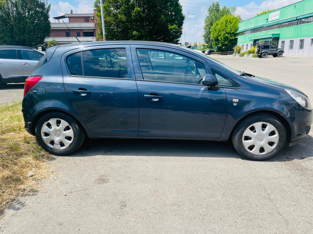 Opel Corsa 1.2 80CV 5 porte GPL-TECH Club
