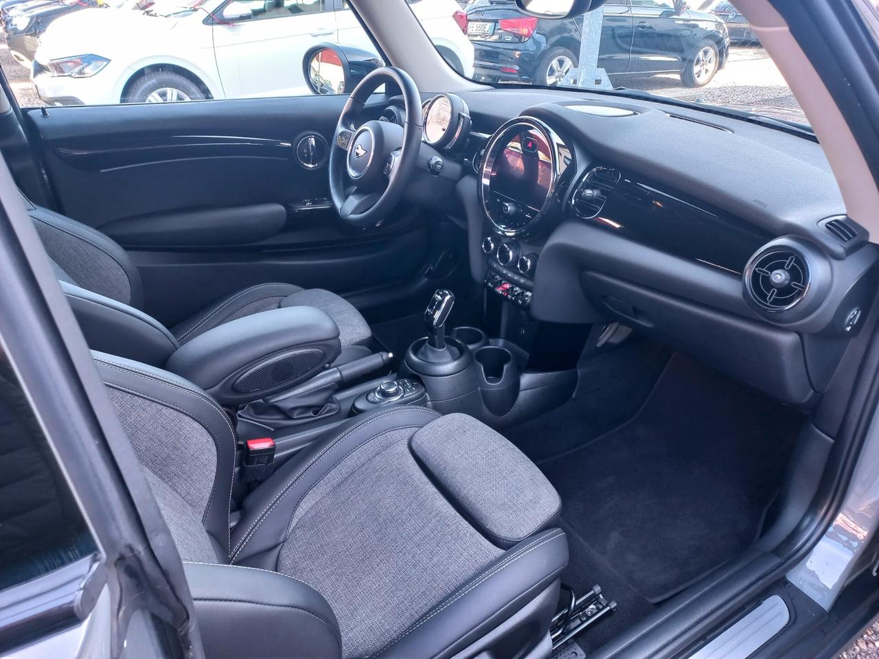 Mini 1.5 Cooper Classic