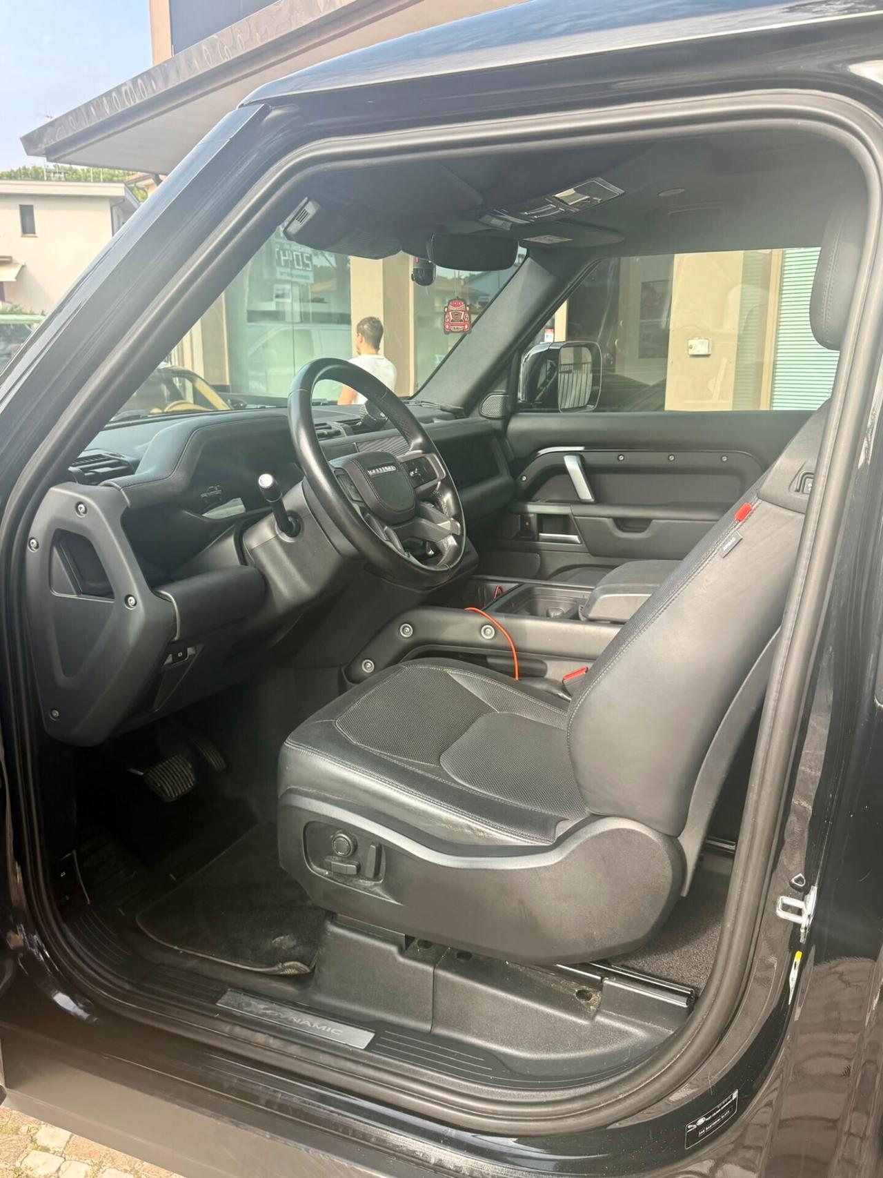 Land Rover Defender 90 3.0D I6 300 CV AWD Auto X-Dynamic S