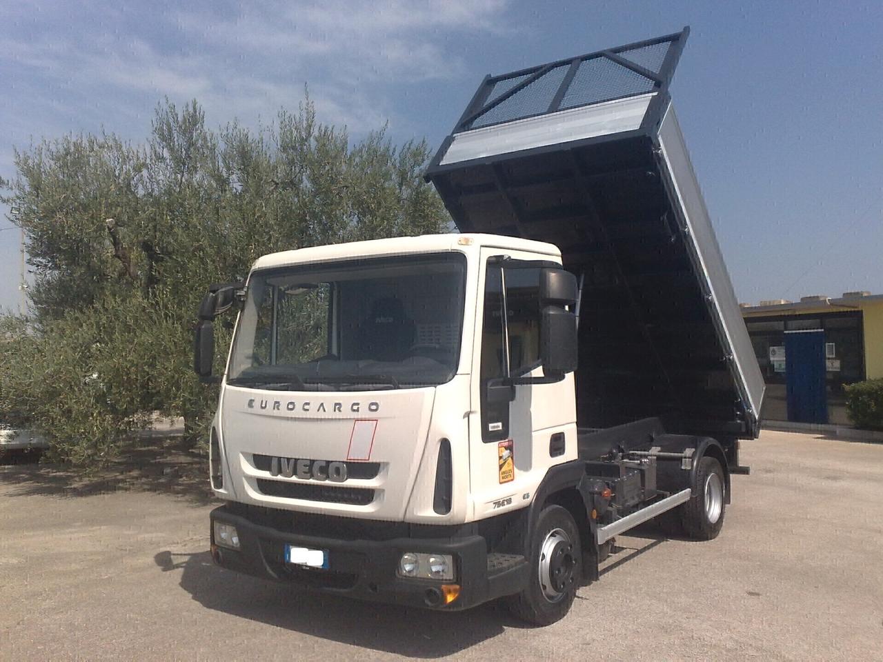 IVECO EUROCARGO 75E18 CASSONE RIBALTABILE TRILATERALE