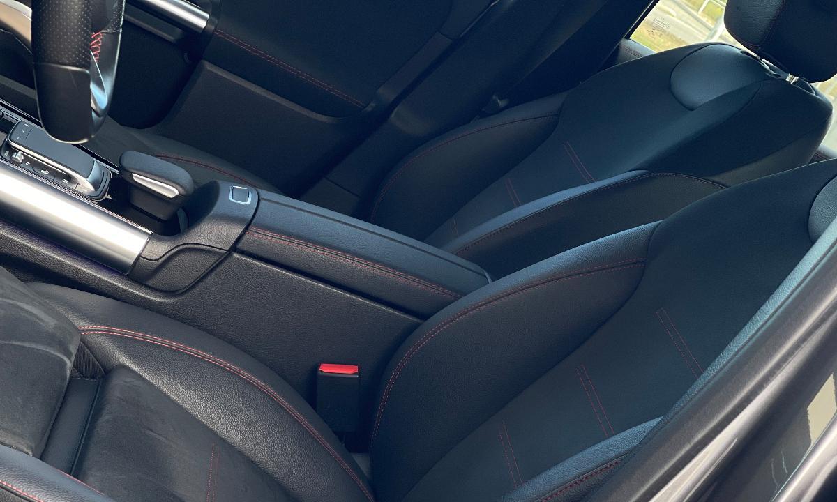 MERCEDES GLA 200 d Automatic Premium