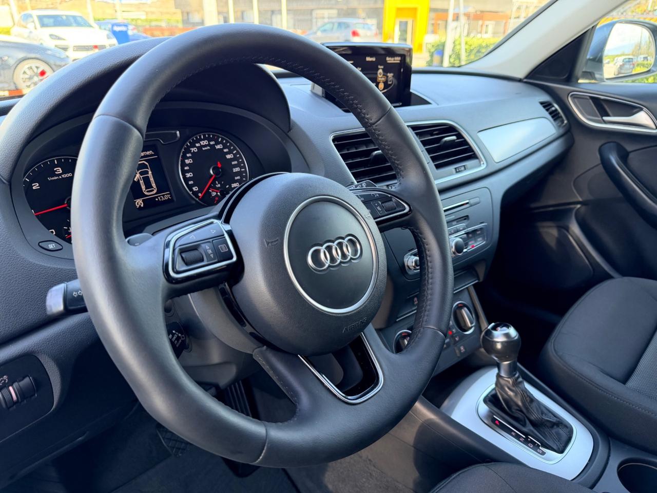 Audi Q3 2.0 TDI 120CV S tronic Sport in garanzia