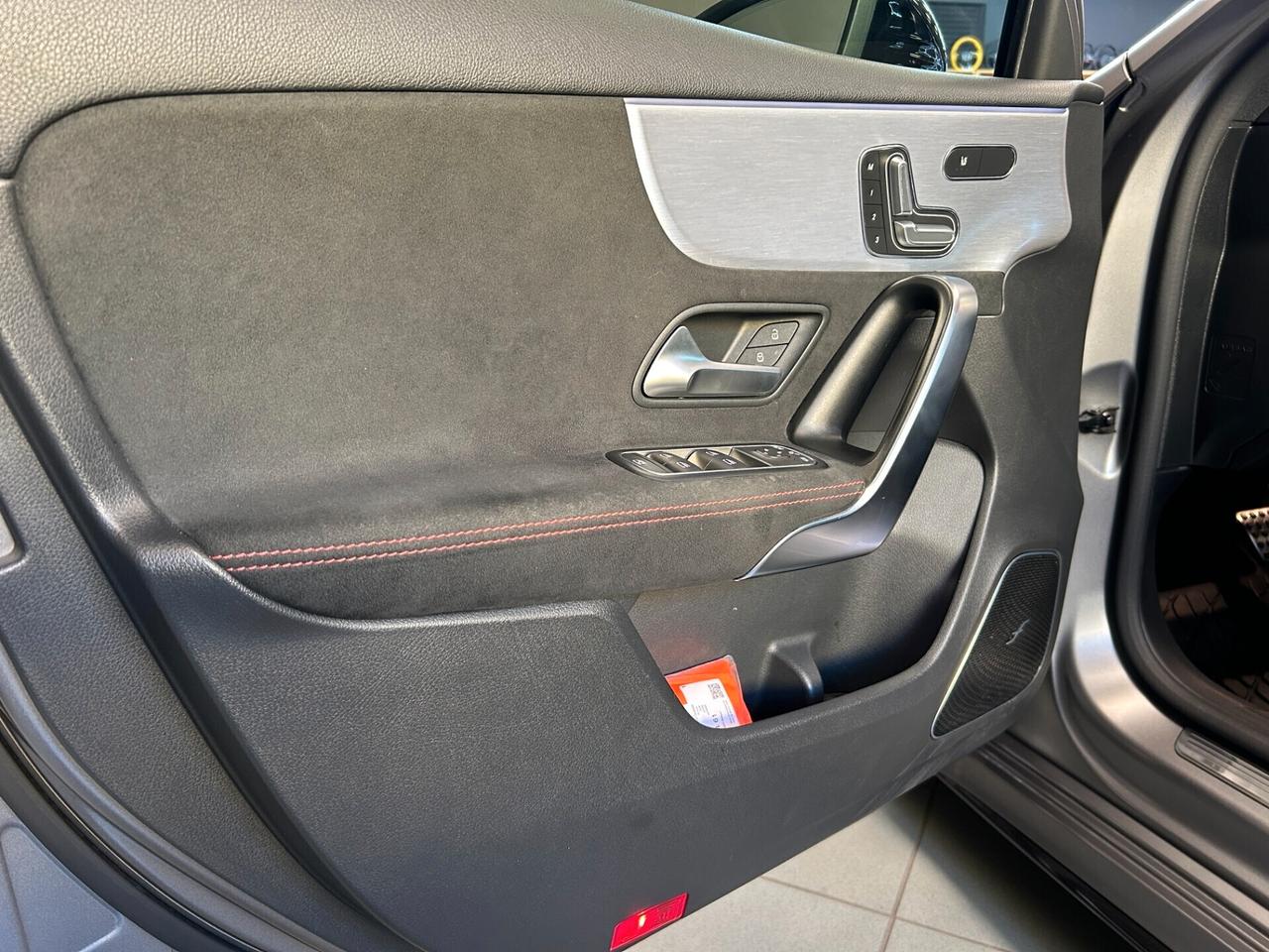 Mercedes-benz A 35 AMG Race Edition