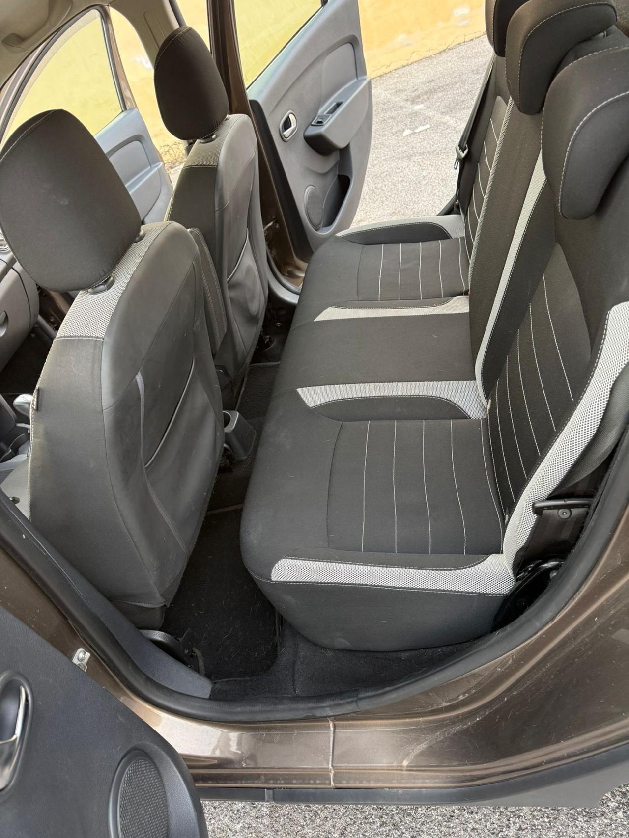 Dacia Sandero 1.5 dCi 8V 90CV Start&Stop Serie Speciale Wow