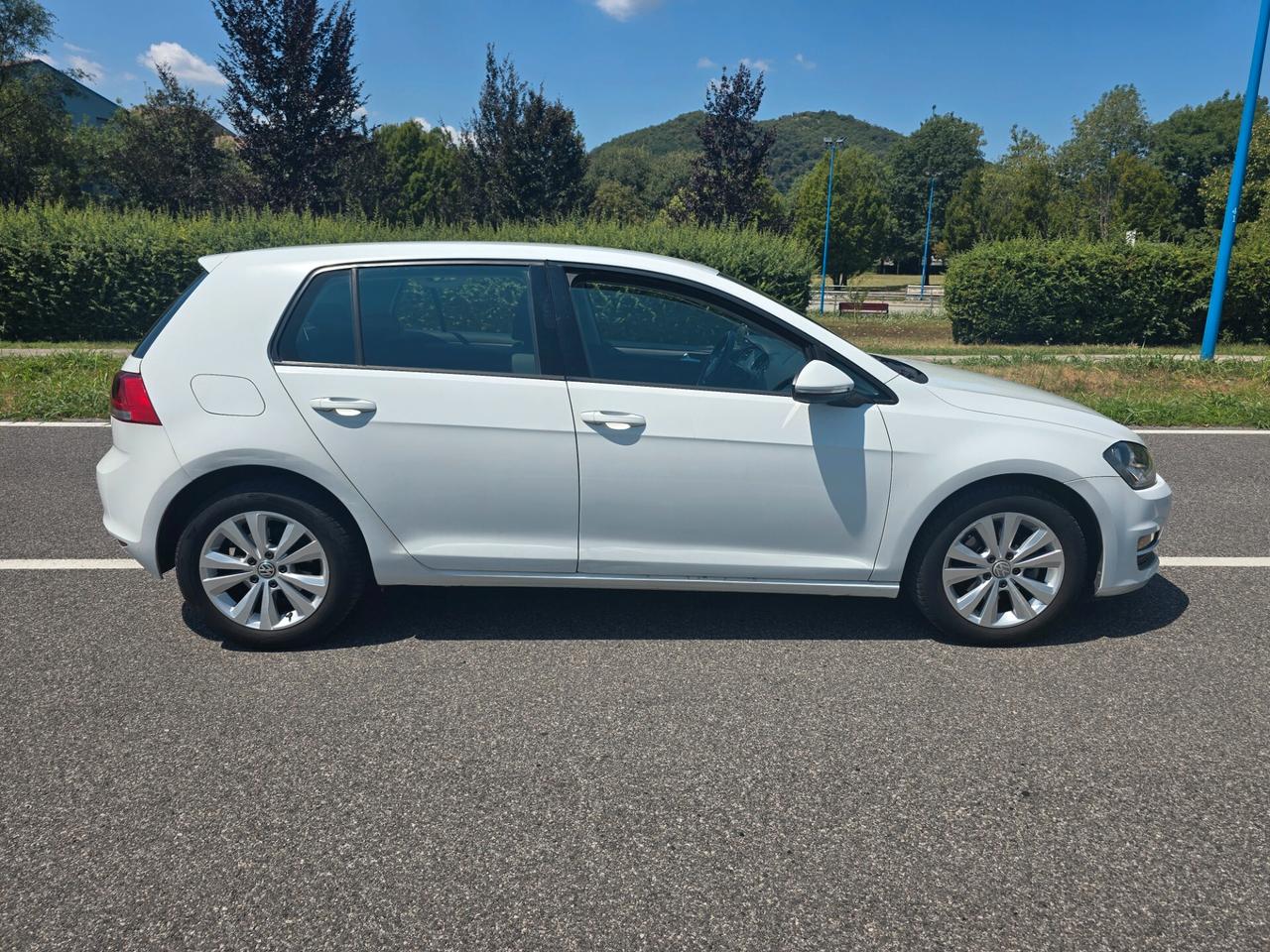 VOLKSWAGEN GOLF VII 1.6 TDI 105CV "OK NEOPATENTATI"