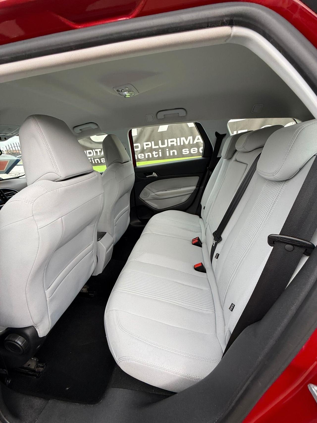 Peugeot 308 BlueHDi 120 S&S SW GT Line