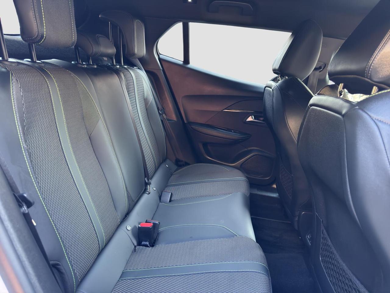 Peugeot 2008 1.2 130cv puretech GT automatica 2024