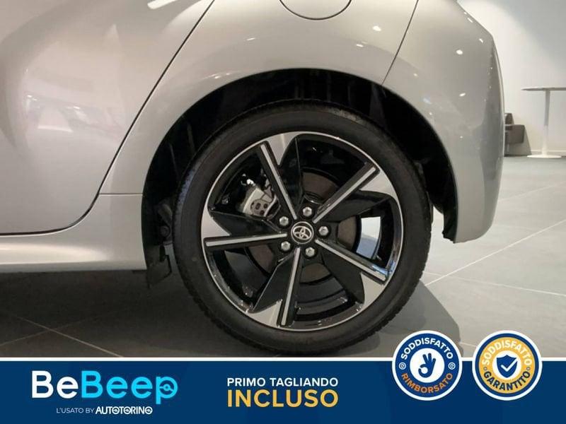 Toyota Yaris 1.5H 130 LOUNGE