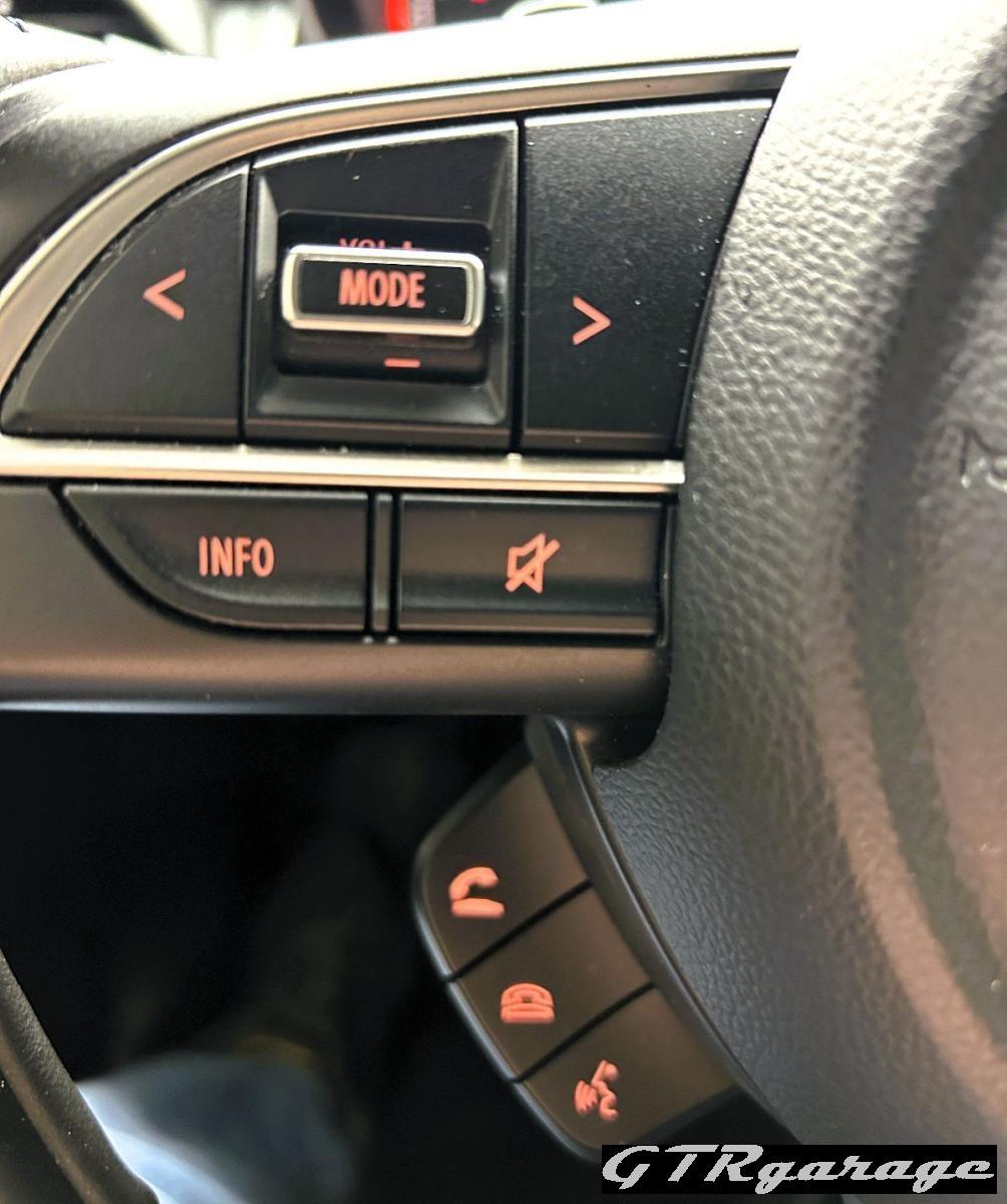 SUZUKI - Swift - 1.2 Hybrid CVT Top