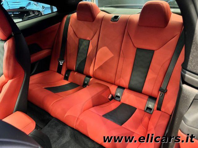 BMW M4 Competition M xDrive