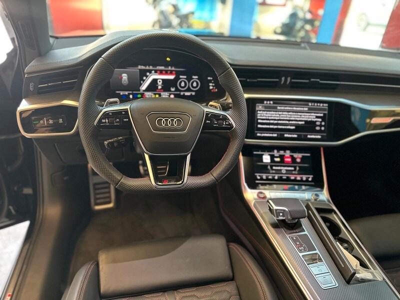 AUDI A6 5ª serie RS 6 Avant 4.0 TFSI V8 quattr...