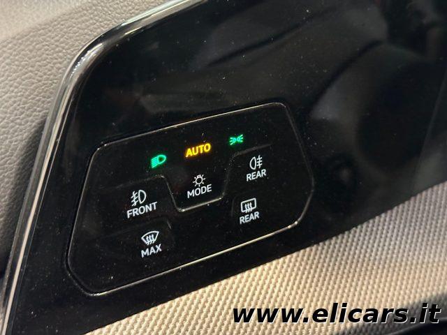 VOLKSWAGEN Golf GTI 2.0 TSI GTI DSG