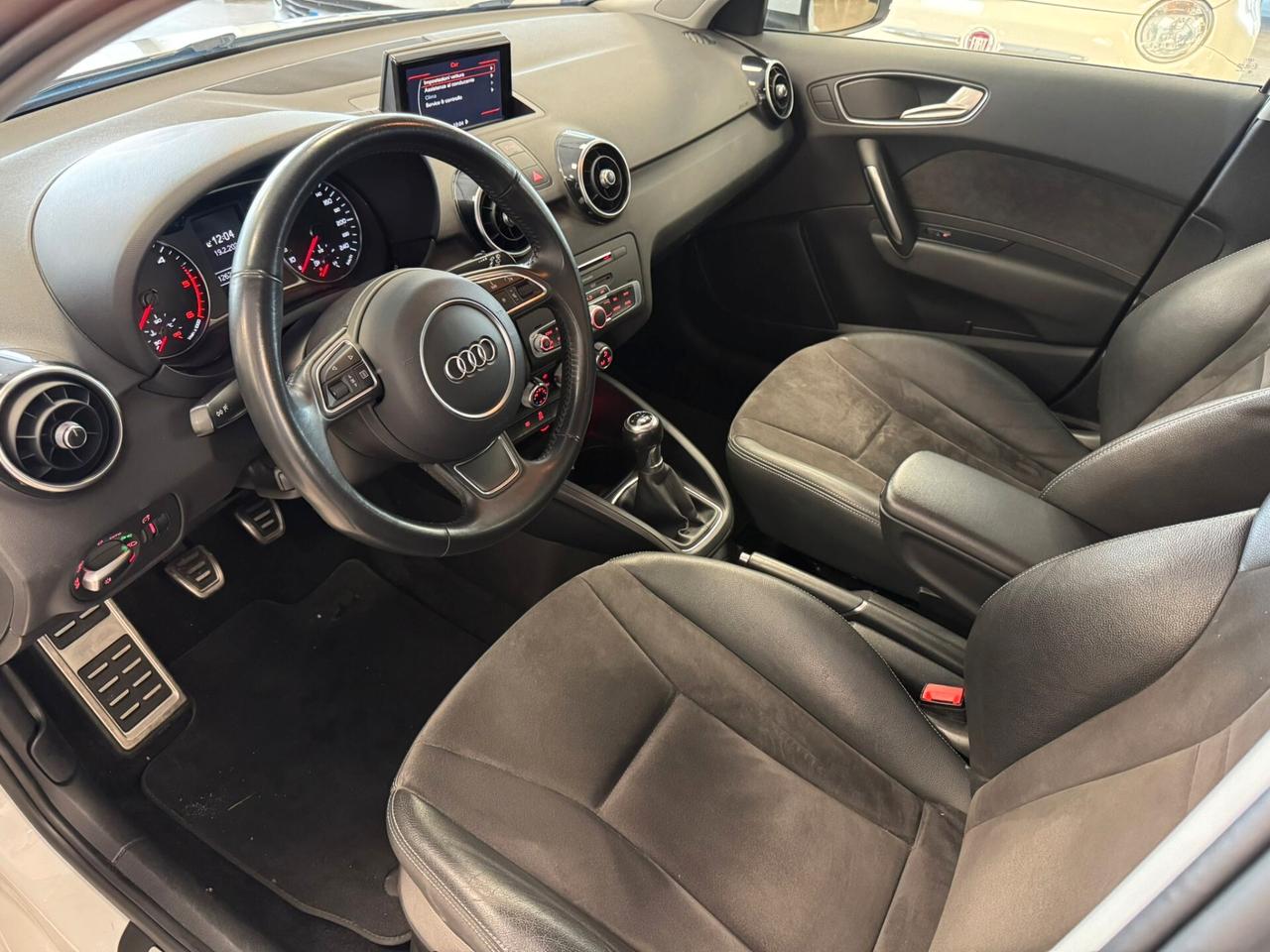 Audi A1 Sportback 1.4 TDI 90cv S-line