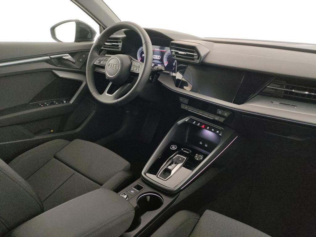 Audi A3 30 2.0 TDI Business Advanced S tronic