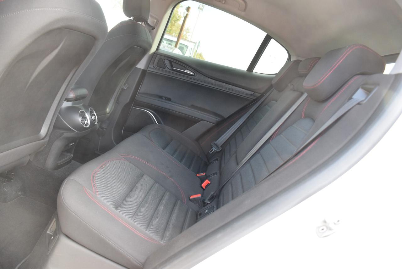 Alfa Romeo Stelvio 2.2TD 160CV AT8 RWD Rosso Edizione FULL OPTIONAL
