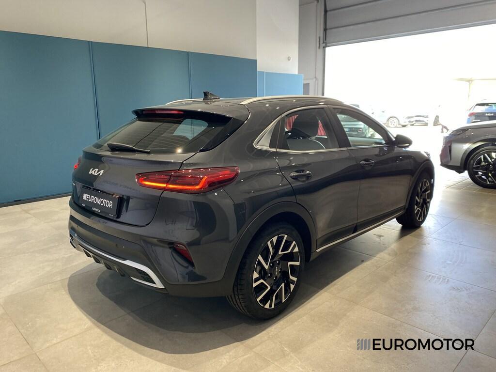 Kia Xceed 1.6 CRDi MHEV Business iMT
