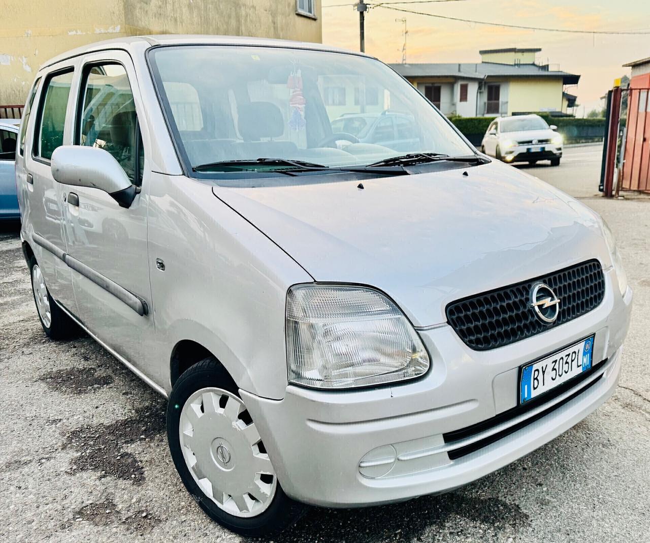 Opel Agila 1.0 12V ok neopatentati