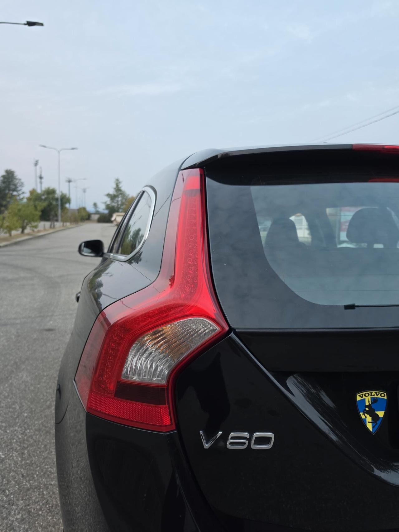 Volvo V60 D3 Geartronic Summum