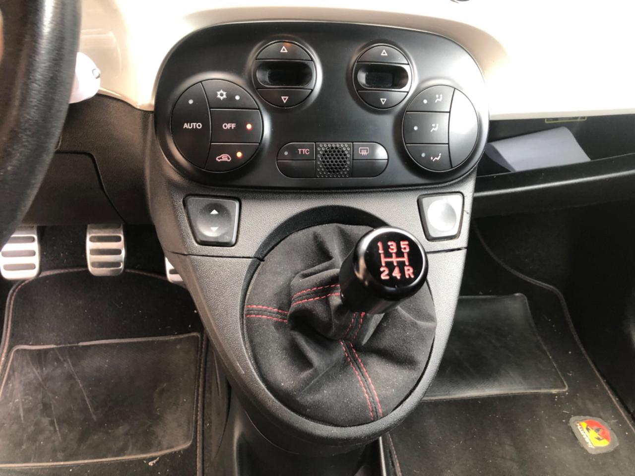Abarth 500 1.4 Turbo T-Jet Esseesse