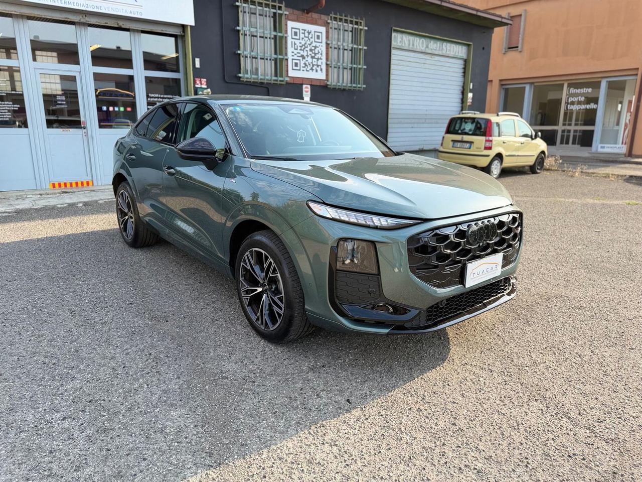 Audi Q3 S Line Edition 2.0 TDI #11760