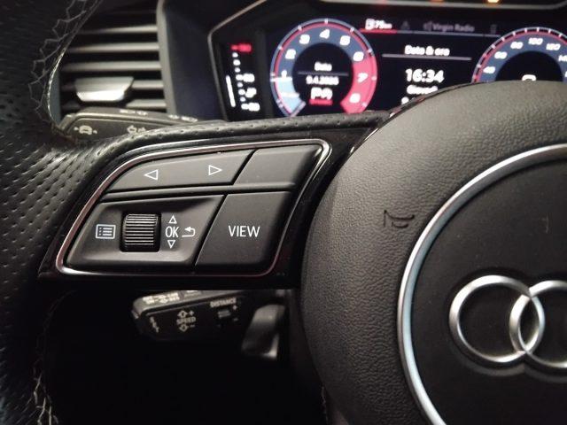 AUDI A1 SPORTBACK 40 TFSI S tr. Identity Black S line 18"