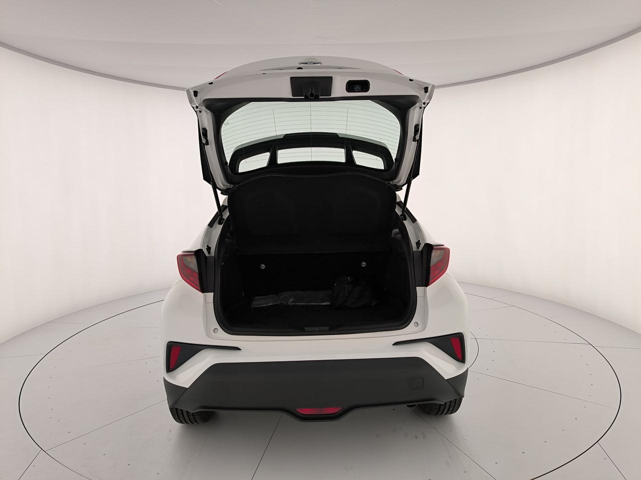 Toyota C-HR 1.8h business e-cvt