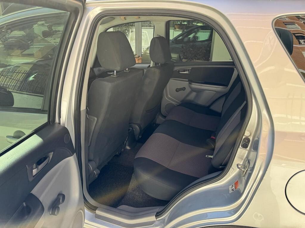 SUZUKI SX4 1.9 DDiS 4WD Outdoor Line
