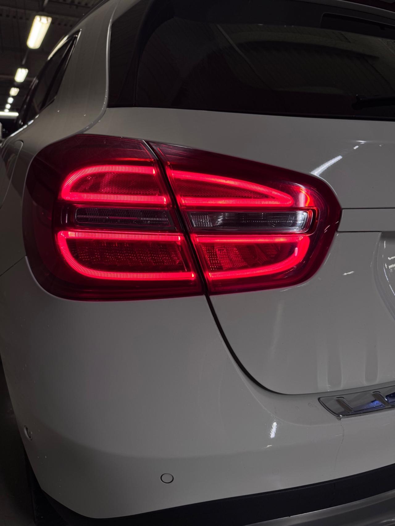 Mercedes-benz GLA 220 d Automatic 4Matic Premium