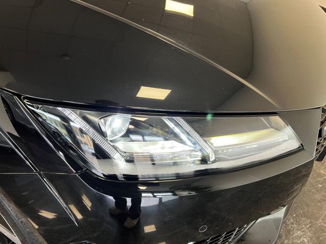 AUDI TT RS Coupé 2.5 TFSI quattro S tronic / SEDILI A GUSCIO