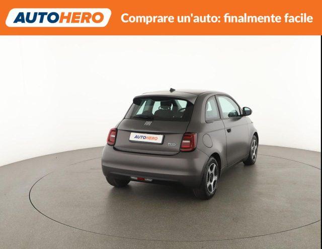 FIAT 500e Berlina 42 kWh Passion
