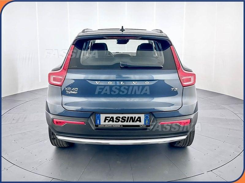 Volvo XC40 XC40 T3 Geartronic Momentum Pro