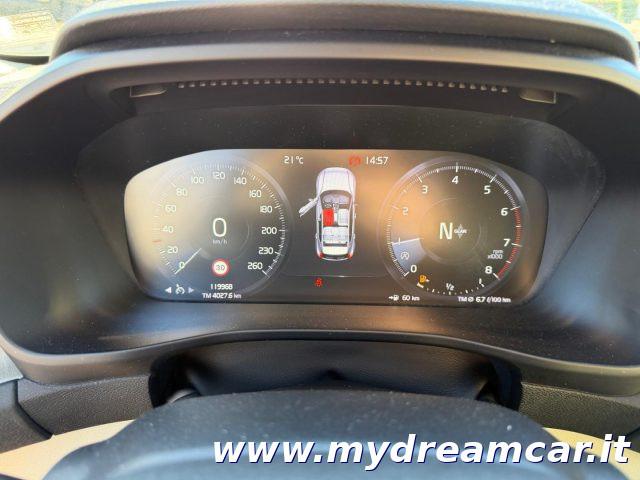 VOLVO XC40 T3 Inscription