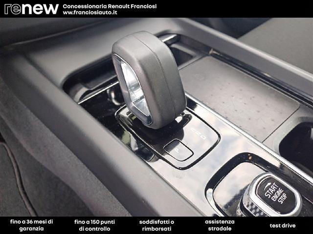 VOLVO XC60 N1 2.0 B4 d MHEV Momentum auto N1
