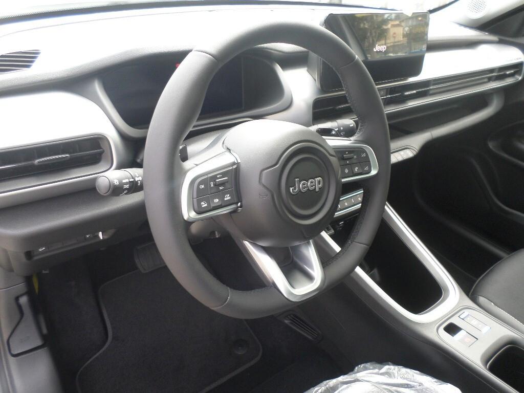 Jeep Avenger 1.2 Turbo 100 CV MHEV Summit