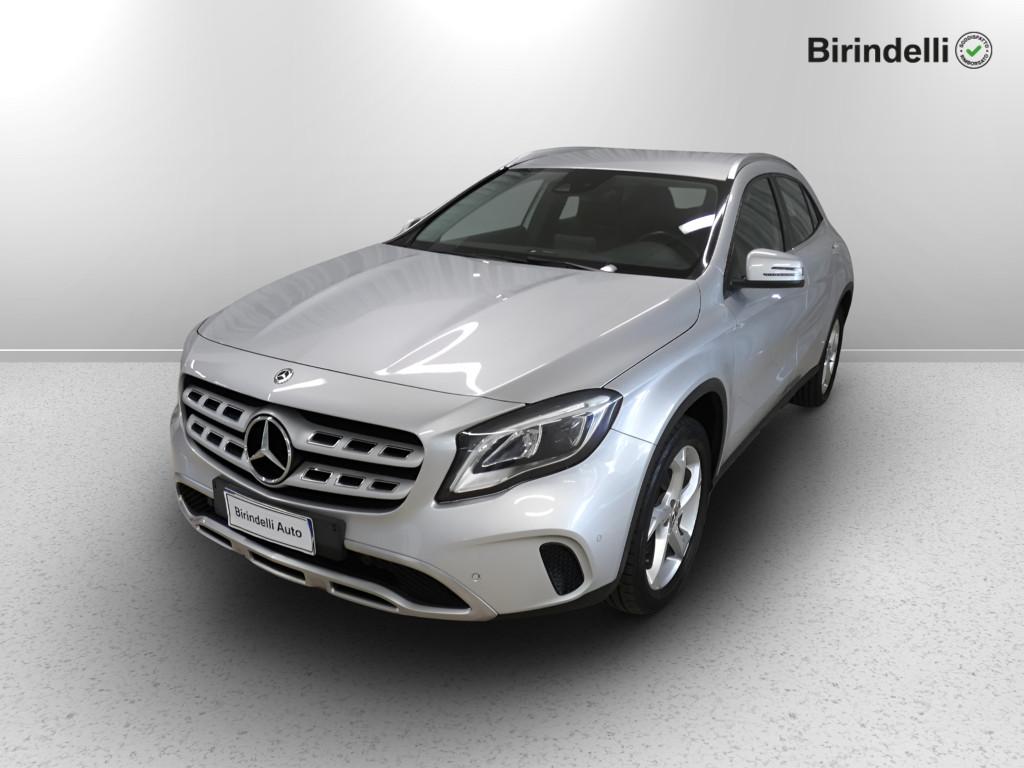 Mercedes-Benz GLA (X156) - GLA 200 d Automatic Sport