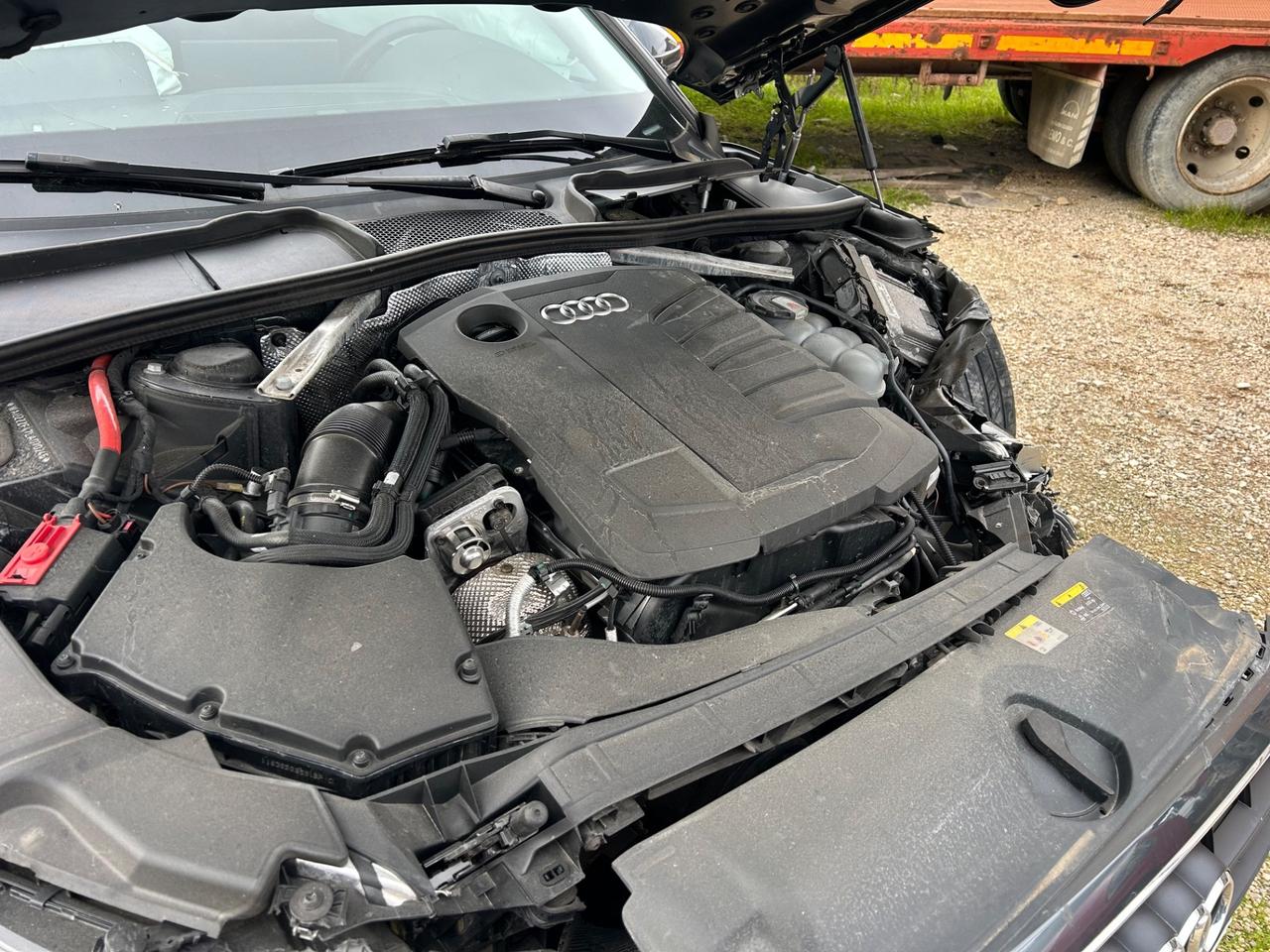 Audi A4 35 TDI/163 CV S tronic Business Advanced ( AUTO SINISTRATA )