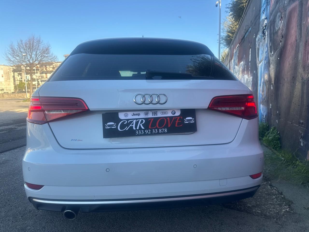Audi A3 SPB 1.6 TDI/NAVI/LED/SENSORI