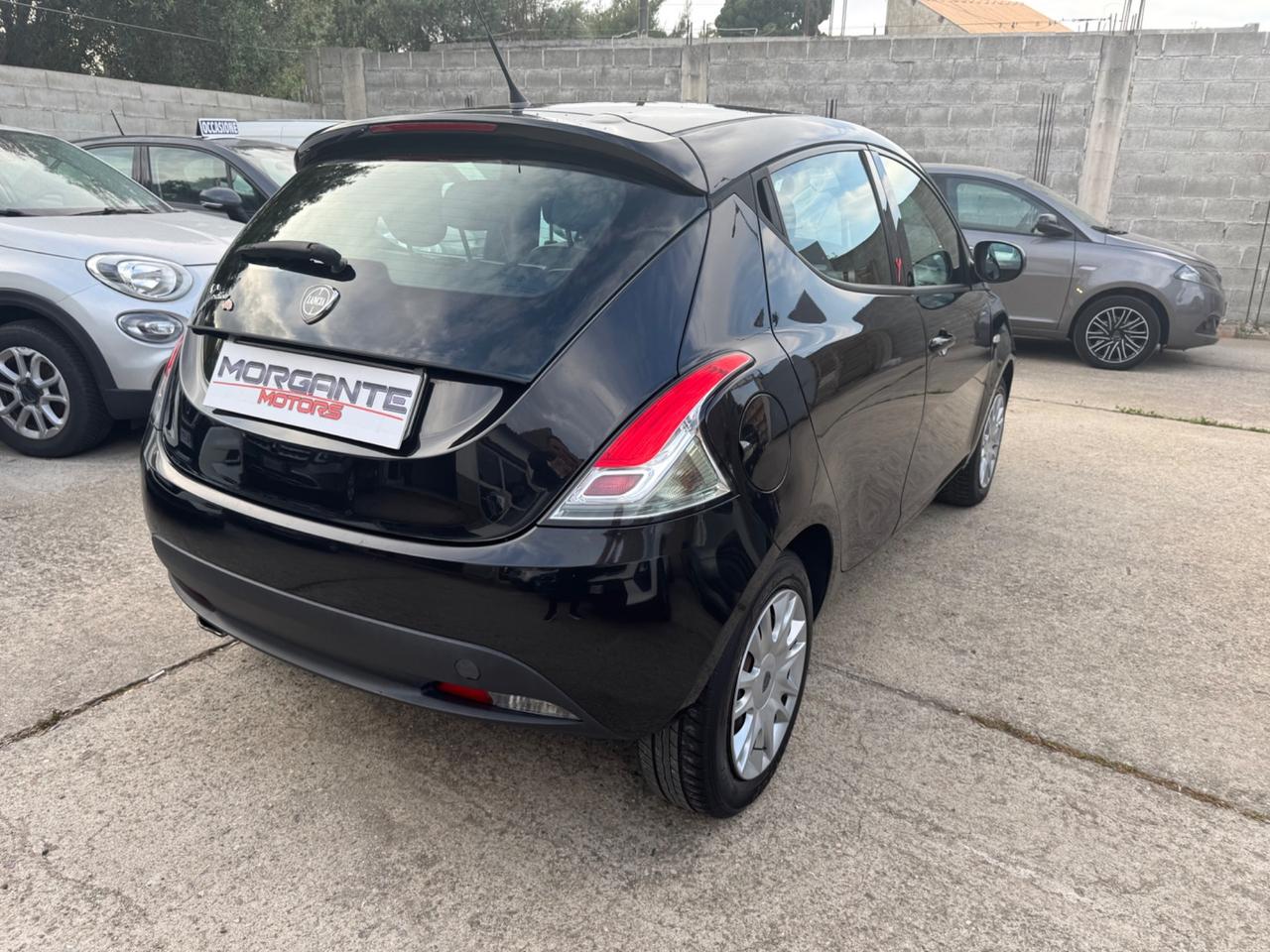 Lancia Ypsilon 1.2 69 CV 5 porte GPL Ecochic 2015