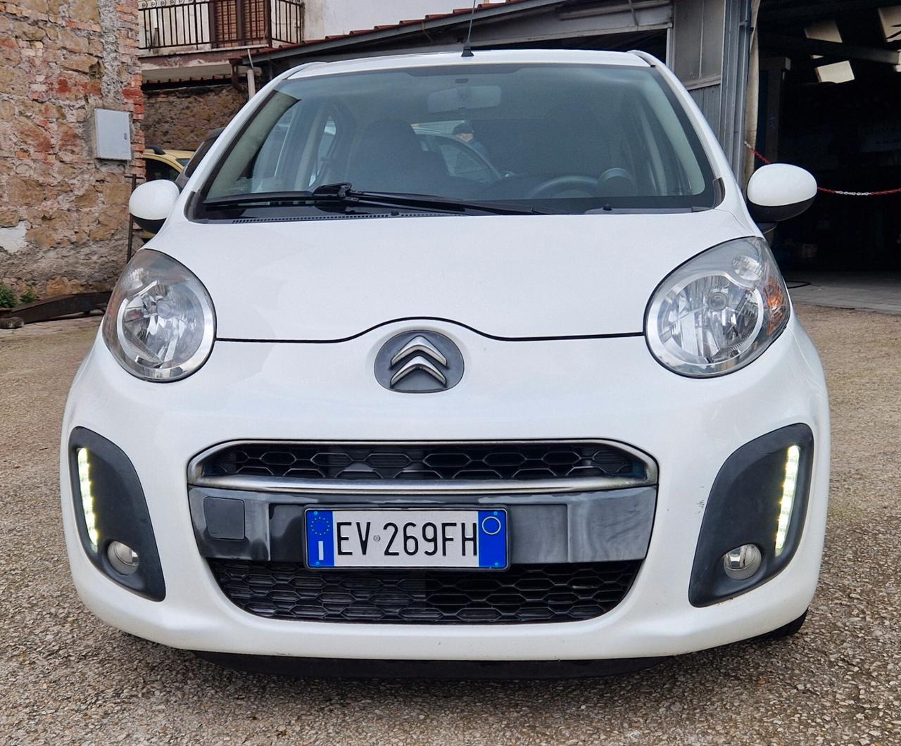 Citroen C1 benzina 5 porte neopatentati