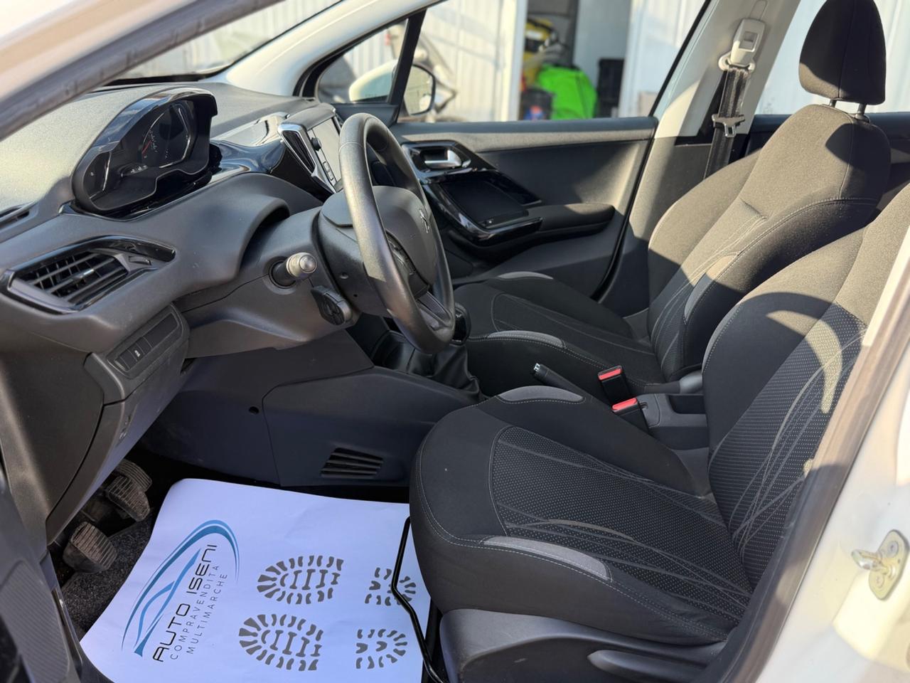 Peugeot 208 1.4 HDi 68 CV 5 porte Allure NEOPATENTATI OK