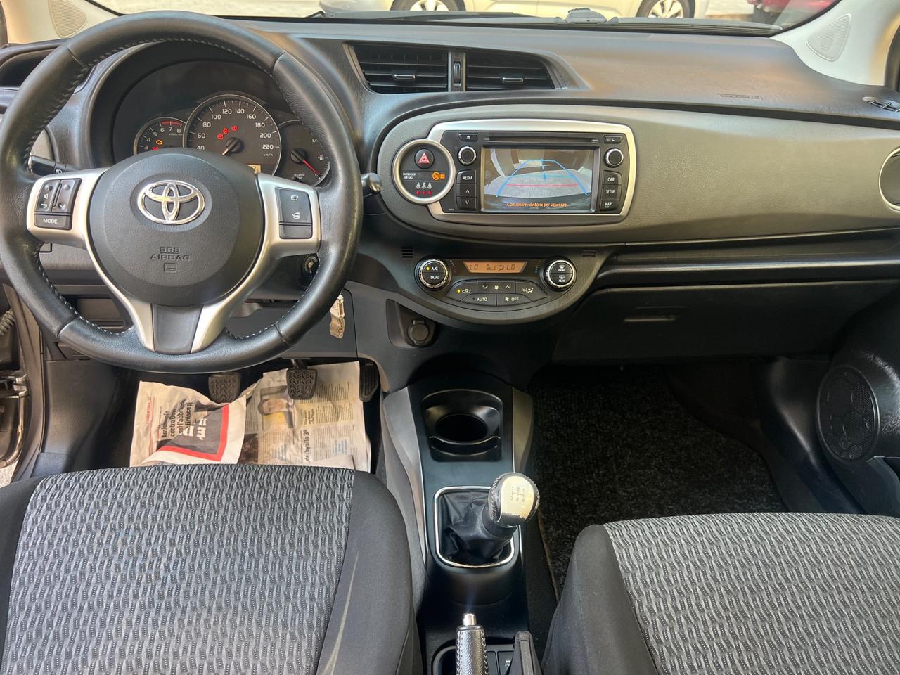 Toyota Yaris 1.0 5 porte style