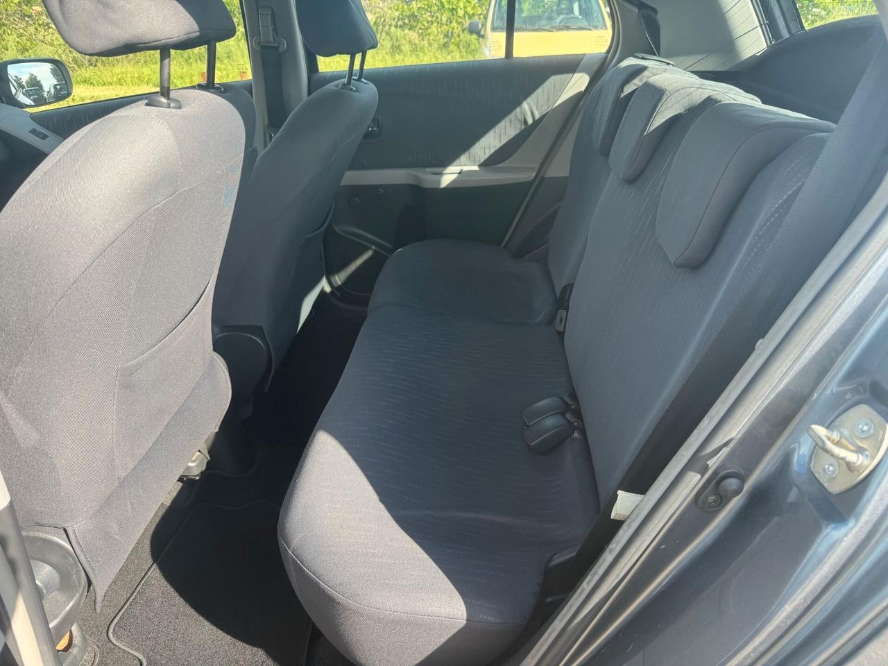 Toyota Yaris 1.3 5 porte AUTOMATICA 104.000 KM