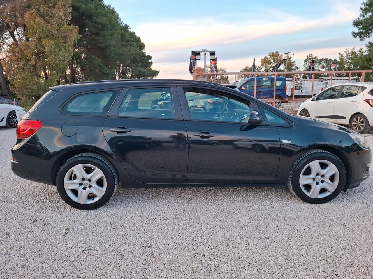 OPEL ASTRA SW 1.7 CDTI 110cv *CLIMA-LED*