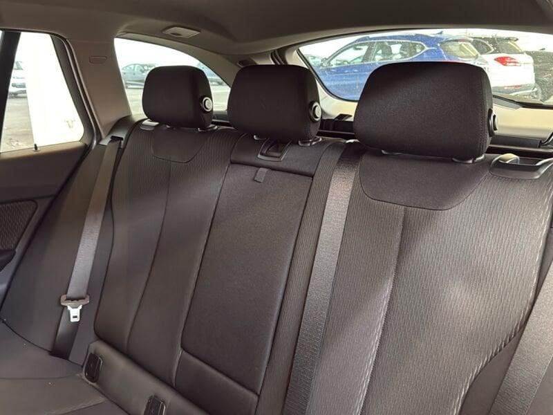 BMW Serie 3 318d Touring Business Adv. Aut.