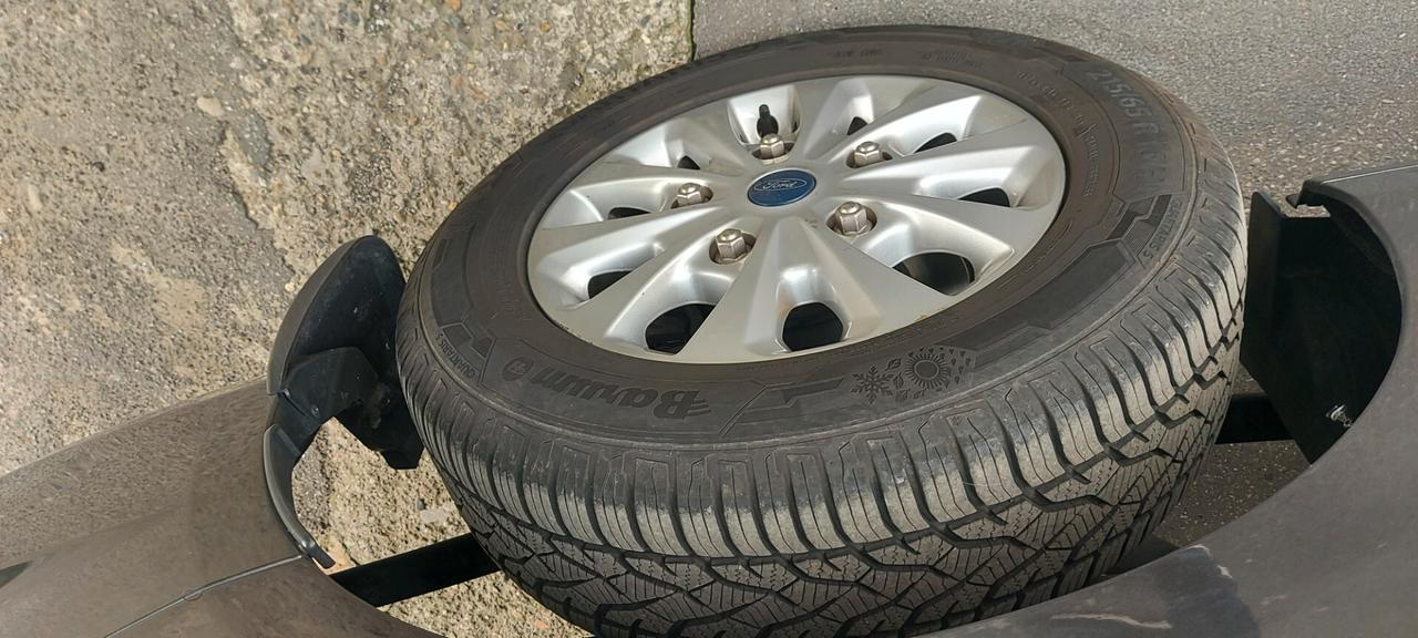 Ford Transit Custom AUTOCARRO 5 POSTI DHYBRID