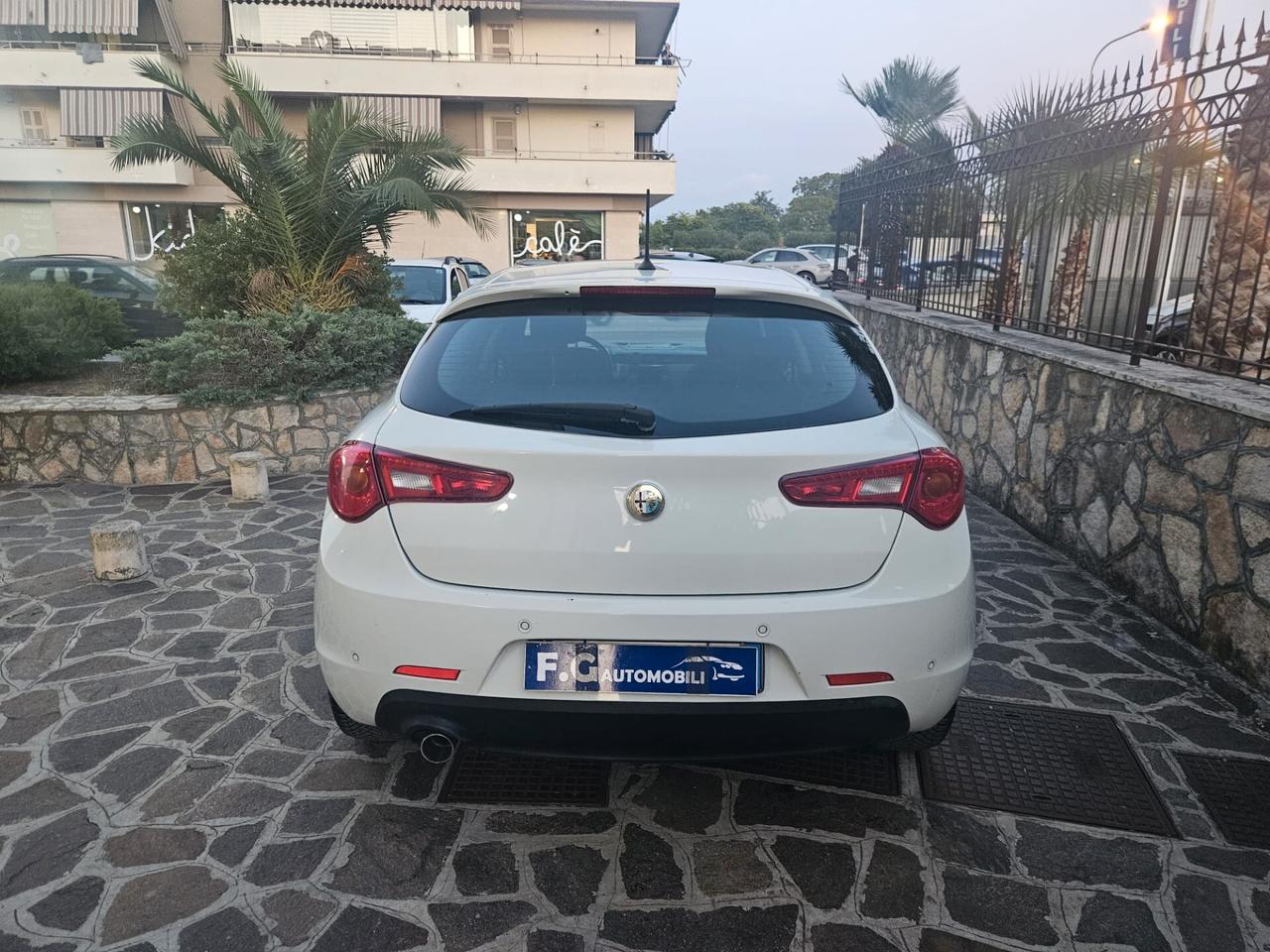 Alfa Romeo Giulietta 1.6 JTDm-2 105 CV Business