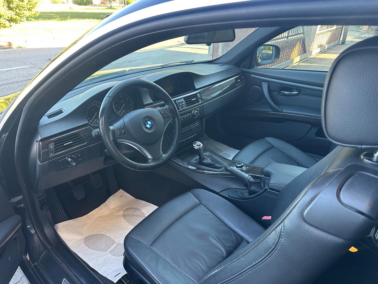 Bmw 320 320d xDrive cat Coupé Futura