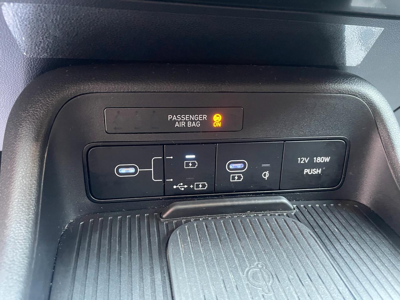 Hyundai Kona UNICO PROPRIETARIO - SERVICE COMPLETO