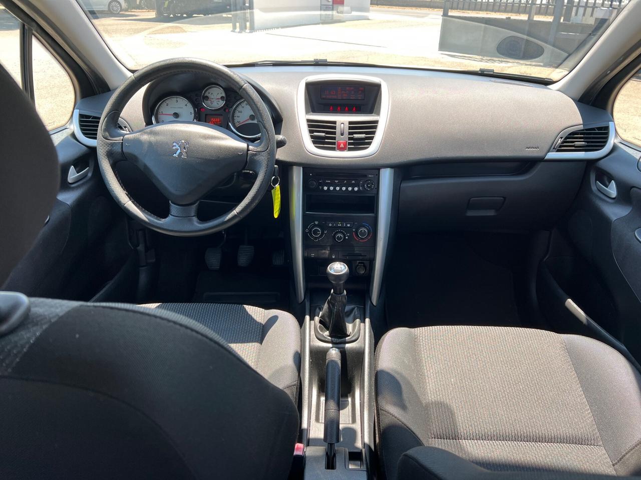 Peugeot 207 1.6 8V HDi 93CV SW Allure - 2011