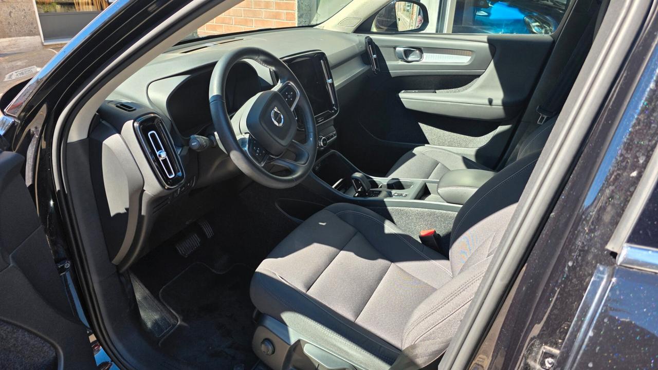 Volvo XC40 T5 Recharge Plug-in Hybrid Inscription Expression